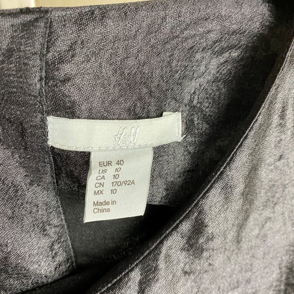 H&M Little Black Dress w/ Keyhole Back - Picture 3 of 3